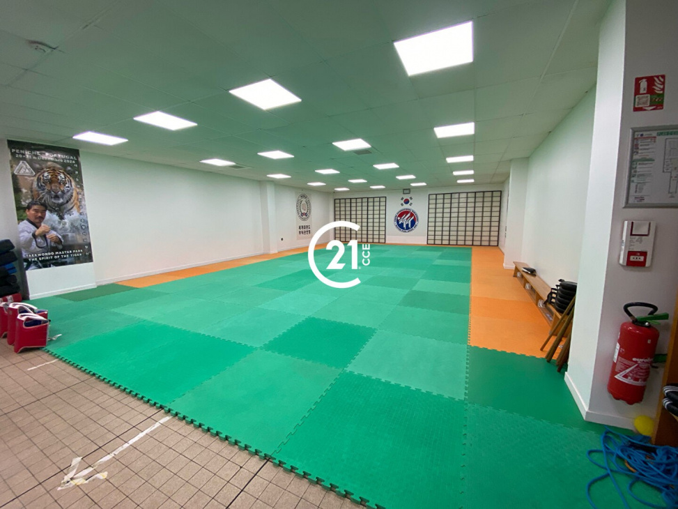 CCE ENTREPRISE & COMMERCE, VENTE Bureaux / Locaux, réf : 1934 / 724306