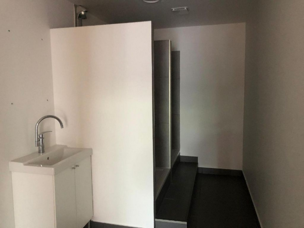 Century 21 CCE, LOCATION Bureaux / Locaux, réf : 1934 / 715584