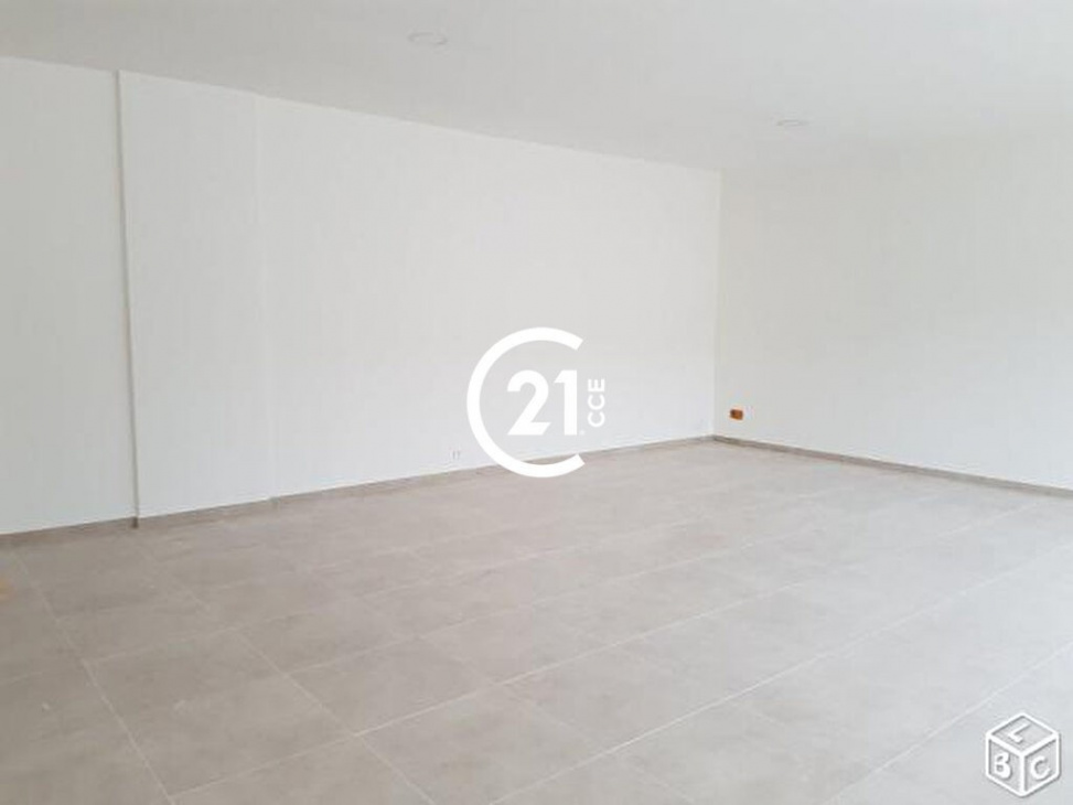 Century 21 CCE, LOCATION Bureaux / Locaux, réf : 1934 / 716036