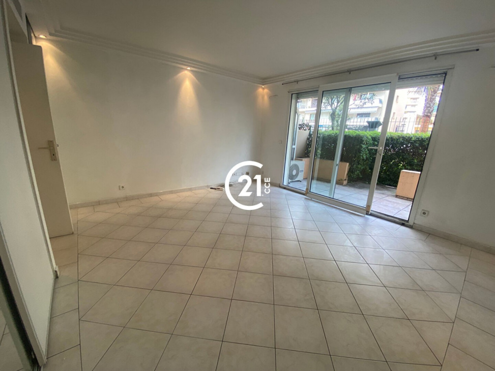 Century 21 CCE, LOCATION Bureaux / Locaux, réf : 1934 / 724487