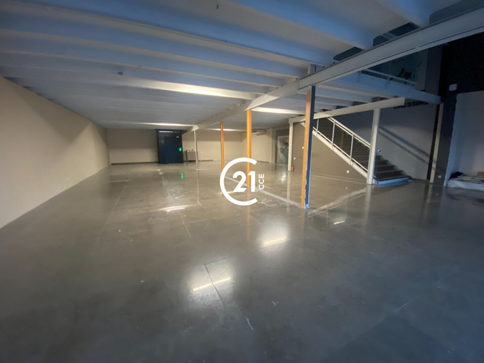 Century 21 CCE, LOCATION Bureaux / Locaux, réf : 1934 / 725689