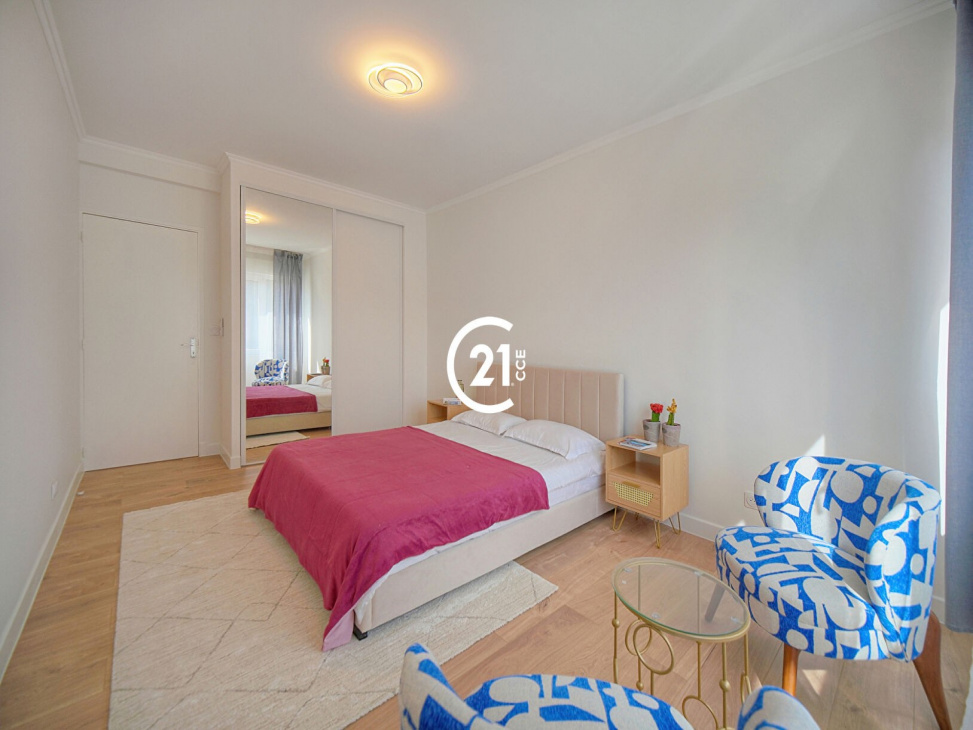 Century 21 CCE, VENTE Bureaux / Locaux, réf : 1934 / 723862