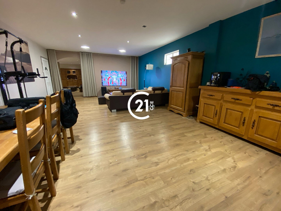 Century 21 CCE, VENTE Bureaux / Locaux, réf : 1934 / 724306