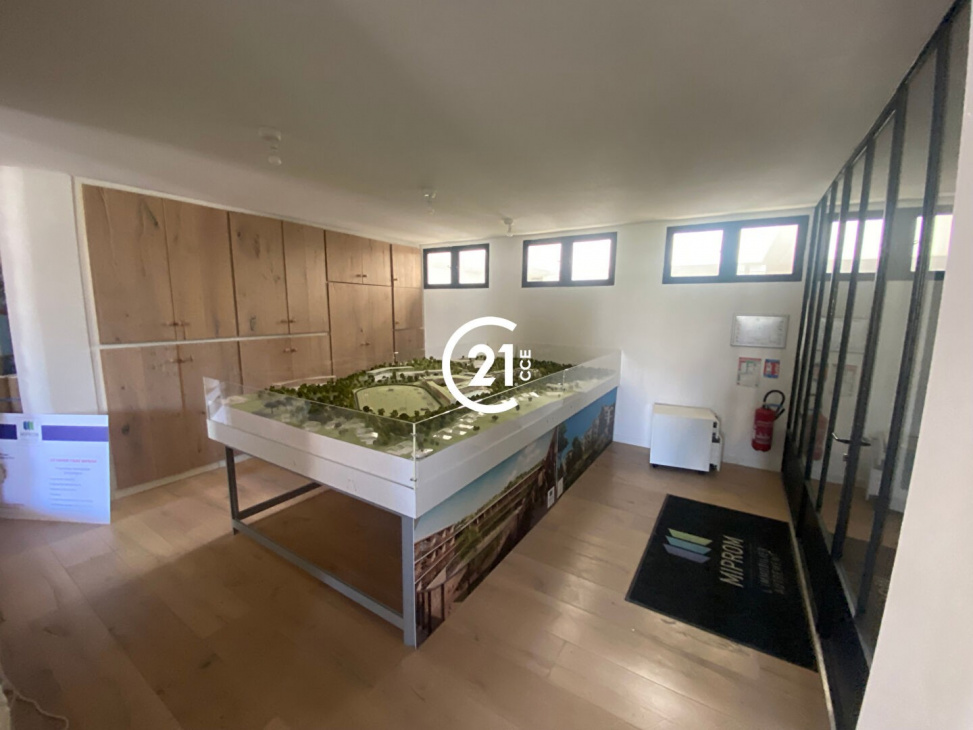 Century 21 CCE, VENTE Bureaux / Locaux, réf : 1934 / 724787