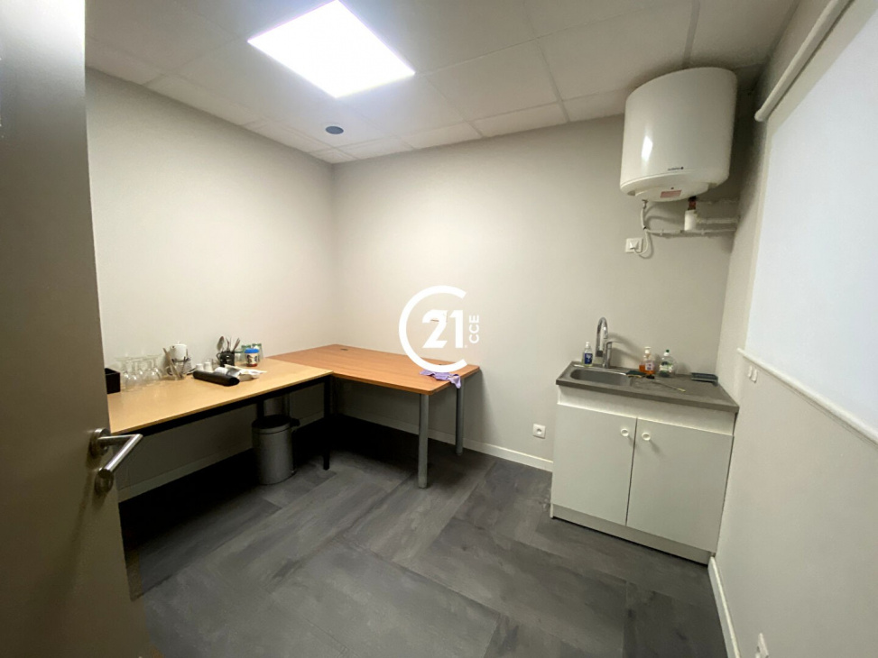 Century 21 CCE, VENTE Bureaux / Locaux, réf : 1934 / 725646