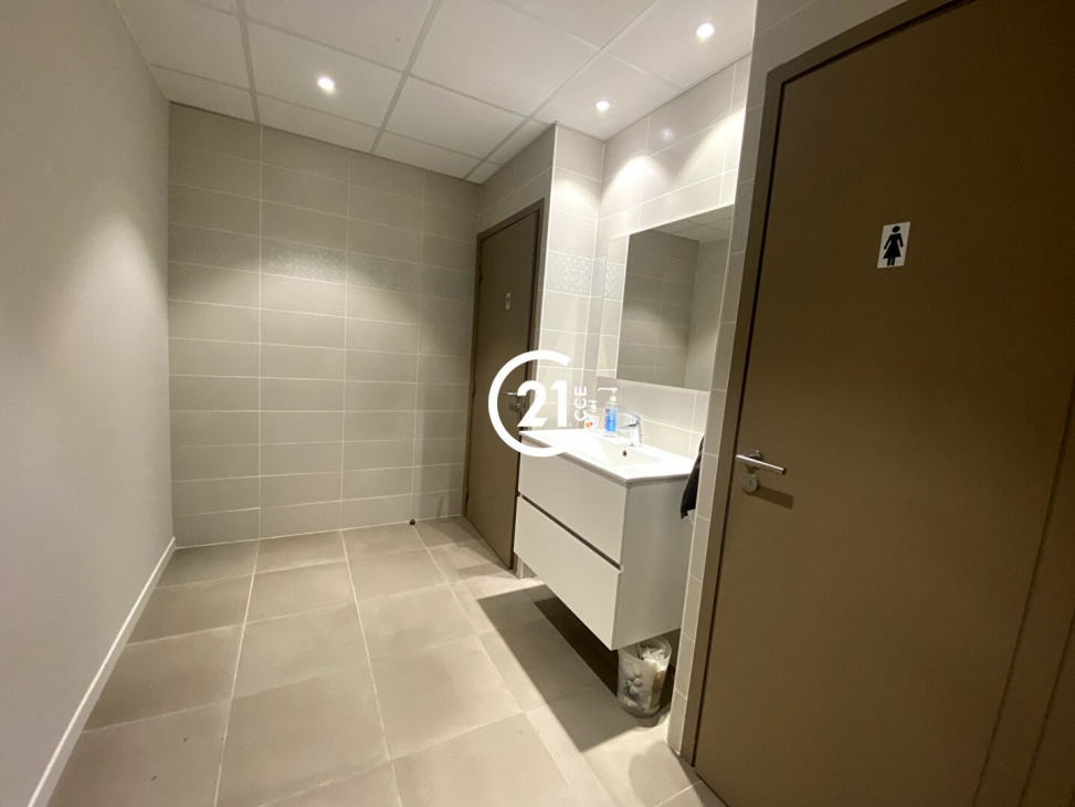 Century 21 CCE, VENTE Bureaux / Locaux, réf : 1934 / 725646