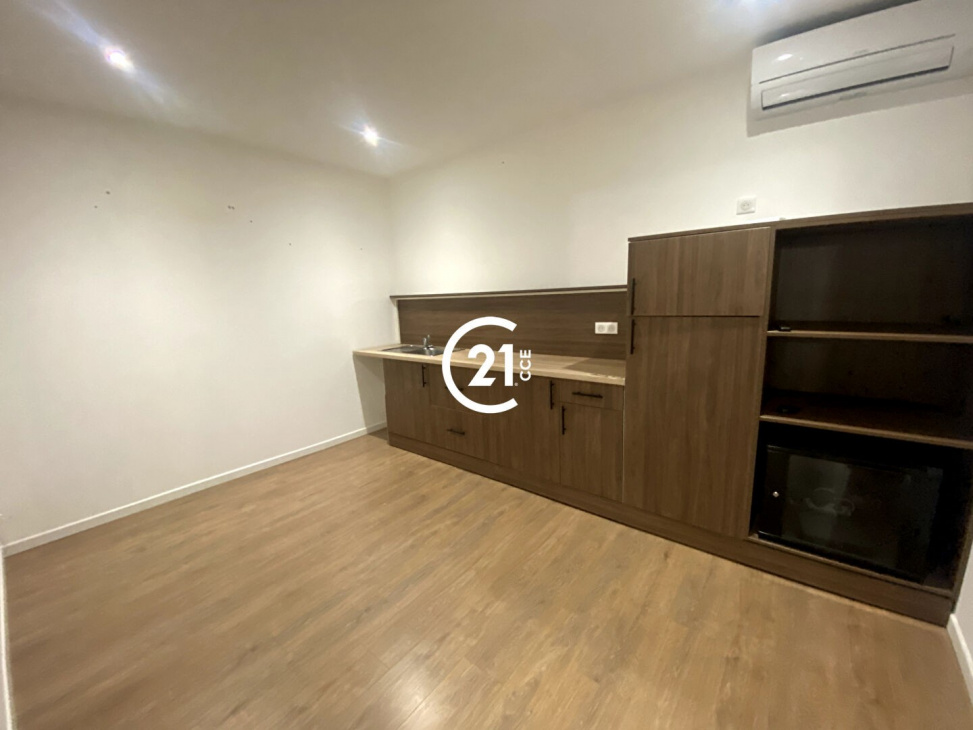 Century 21 CCE, VENTE Bureaux / Locaux, réf : 1934 / 725768