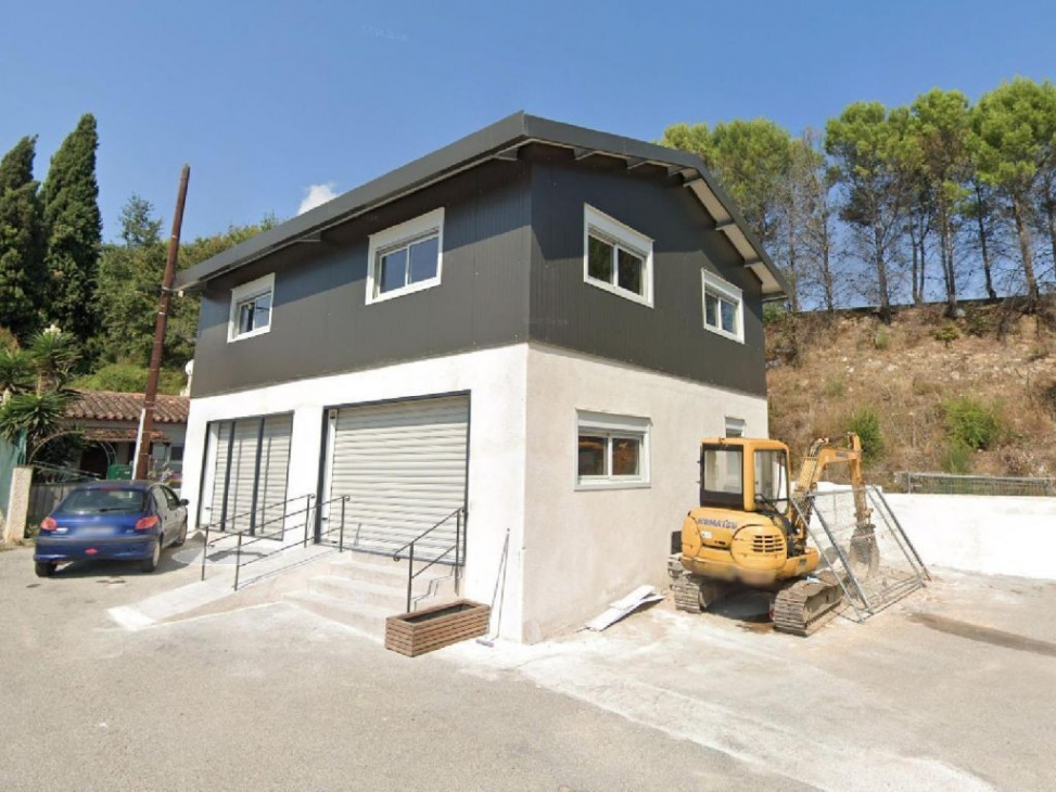 Location bureau, local MOUGINS